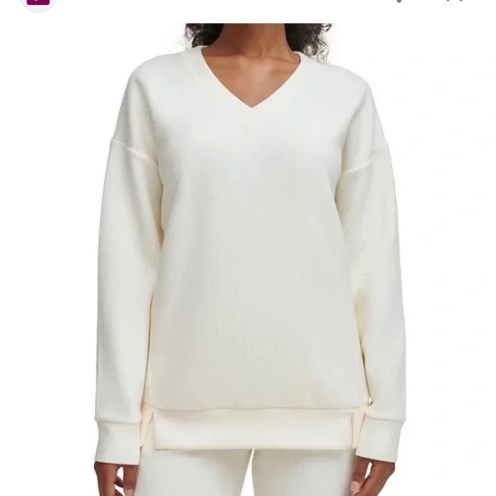 Andrew‎ Marc White V Neck Oversized Soft Coastal Grandma Winter Sweater L - Picture 10 of 10